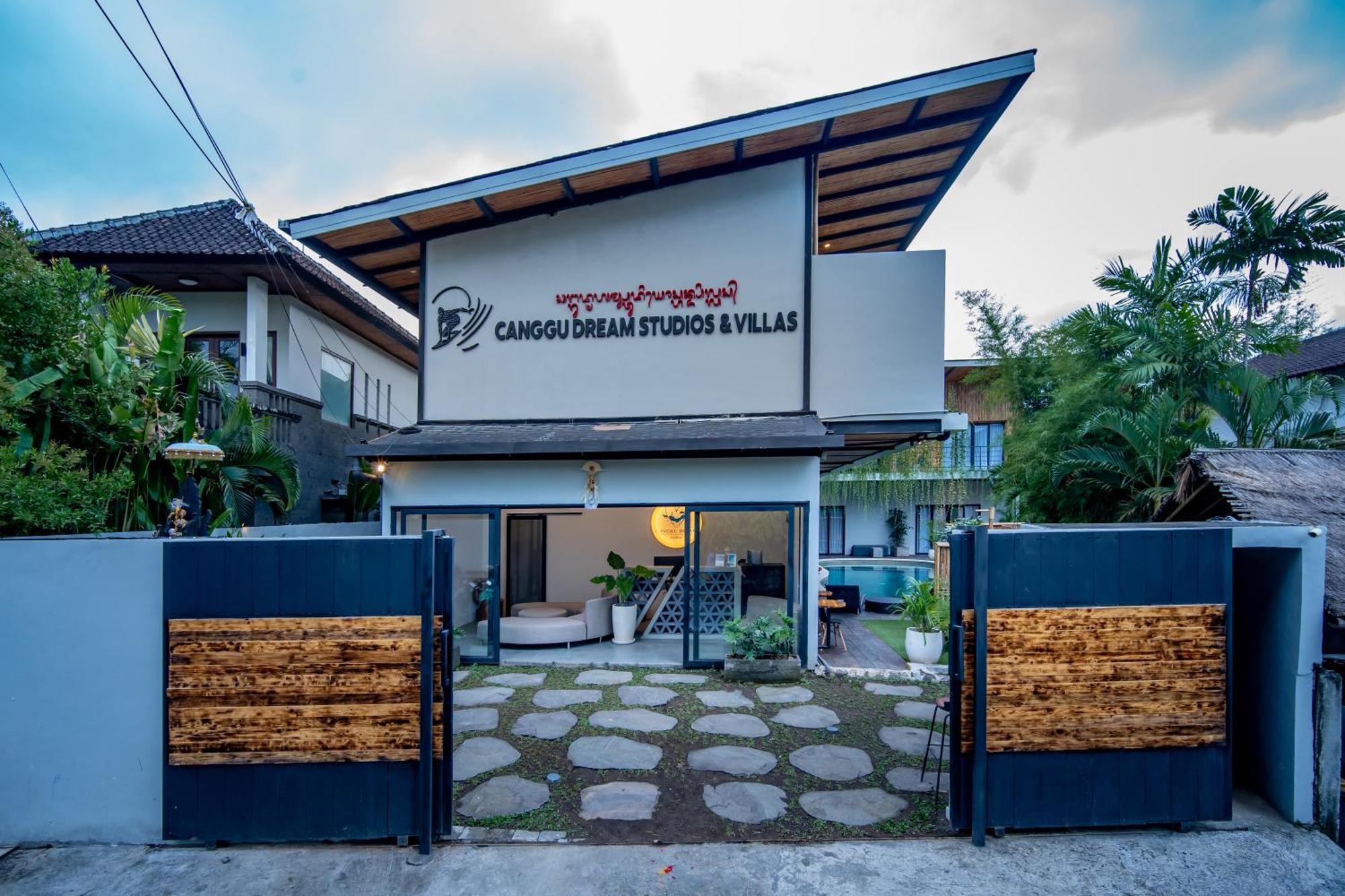 Canggu Dream Studios & Villas Exterior photo